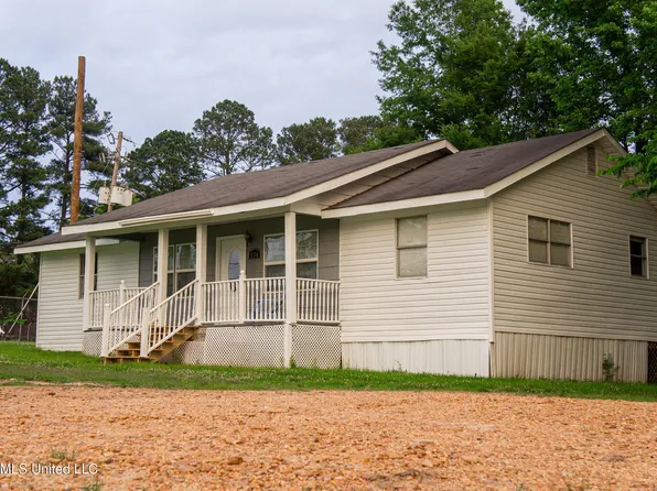 136 Peggy Dr, Florence, MS 39073