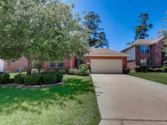2nd image of 11 Gilmore Grove Pl