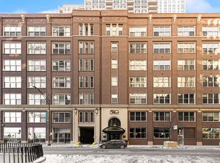540 N Lake Shore Dr APT 206, Chicago, IL 60611