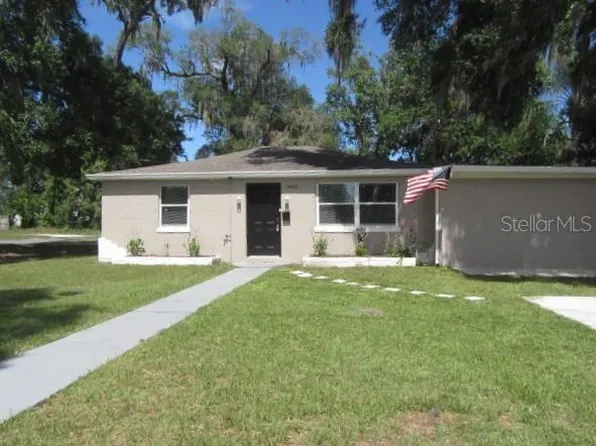 14402 13th St, Dade City, FL 33523