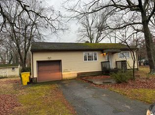 98 Lucy Rd, Lakewood, NJ 08701