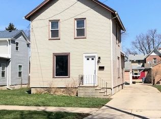 409 Plum St, Aurora, IL 60506