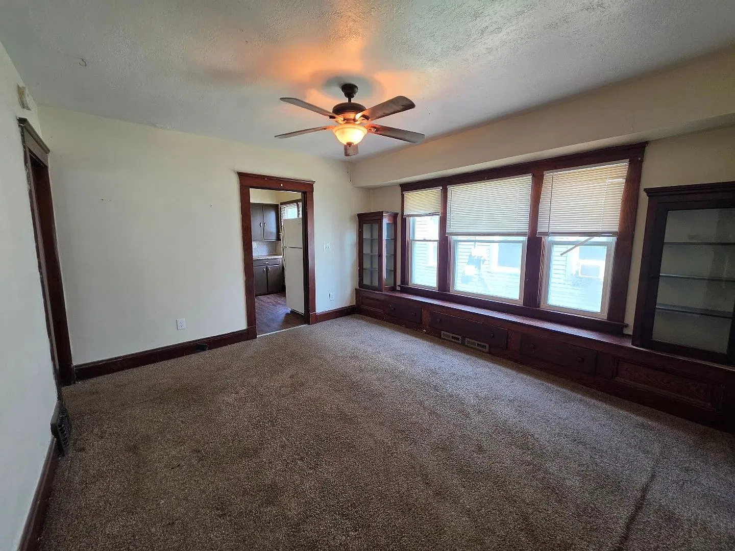 4100 Mapledale Ave — Photo 4