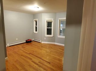 121 Francis St #1, Everett, MA 02149