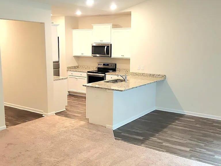 4847 Mallard Ln — Photo 4