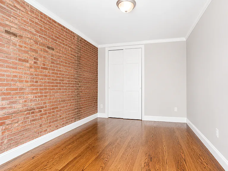 171 E 102nd St #3E — Photo 5