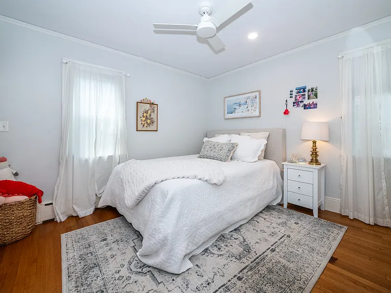 17 Bonnett Ave — Photo 26