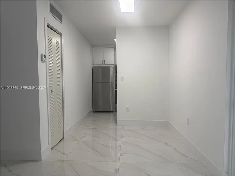 1629 SW 3rd St #5 — Photo 10
