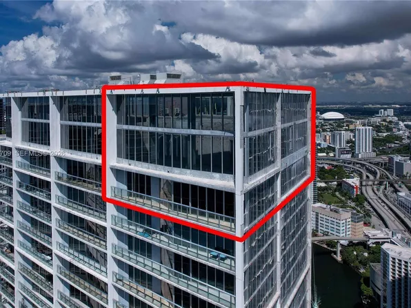 465 Brickell Ave #Penthouse 5701, Miami, FL 33131