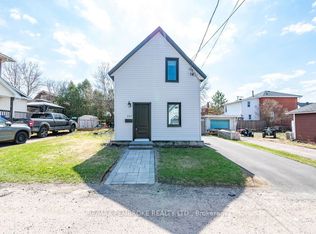 131 Patrick Ave, Renfrew, ON K7V 3H3