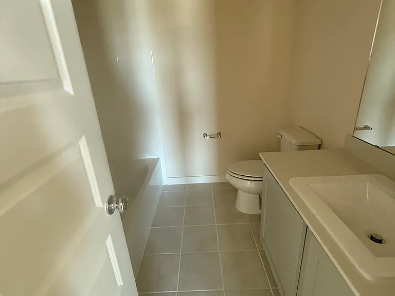 1000 Edgehurst Dr #1000 — Photo 21
