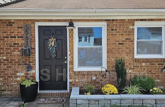 2nd image of 5561 Lynbrook Lndg