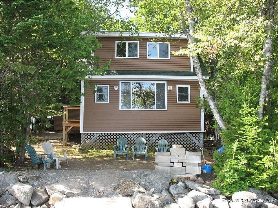 2nd image of 64 Edgerly Boat Landing Rd