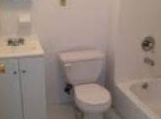 821 E 217th St, Bronx, NY 10467