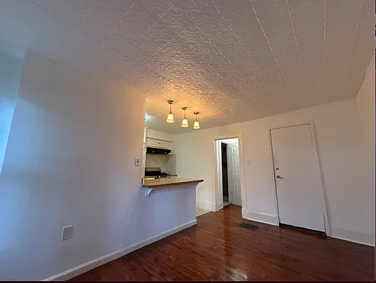 Rented by Douglas Elliman | media 26