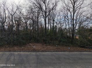 002 College Drive, Laurinburg, NC 28352