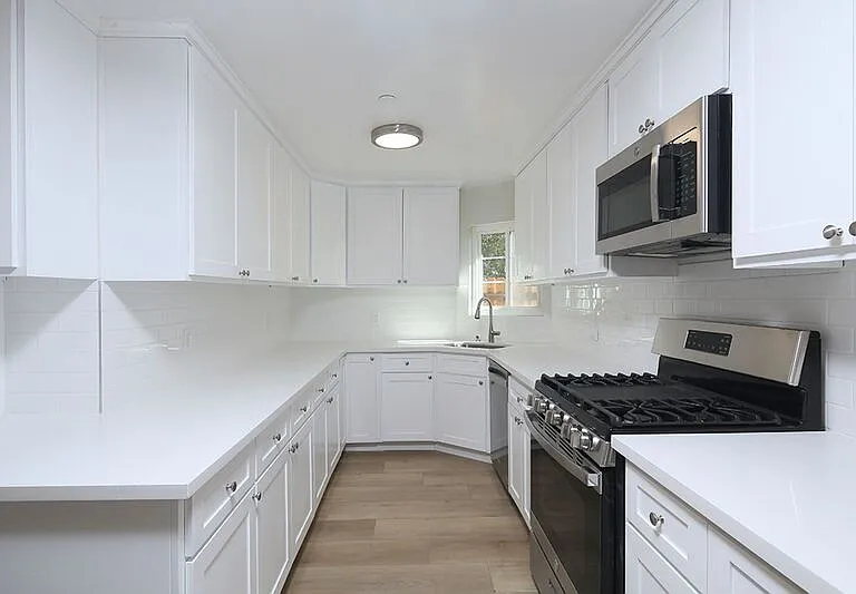 4360 Ocean View Blvd #A — Photo 3