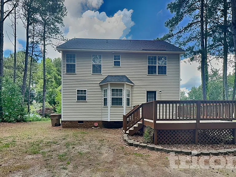 104 Roundtree Ct — Photo 15