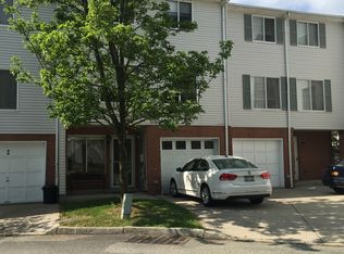 48 Ilyssa Way, Staten Island, NY 10312