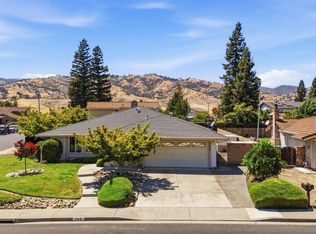 342 N Alamo Dr, Vacaville, CA 95688