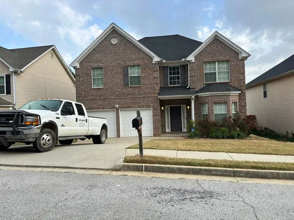 9268 Grady Dr, Jonesboro, GA 30238