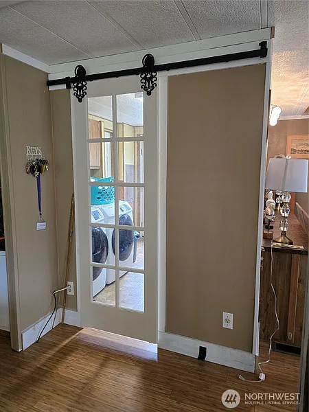 Thumbnail 18