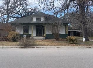 236 8th St, Somerville, TX 77879