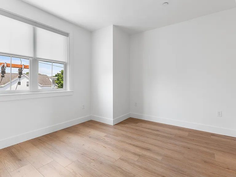 113 Ives Street — Photo 72