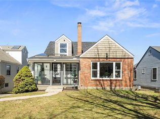 710 E 63rd Ter, Kansas City, MO 64110