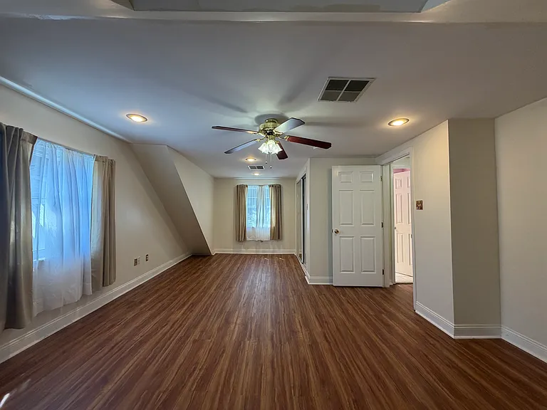 106 Harrison Ave — Photo 11
