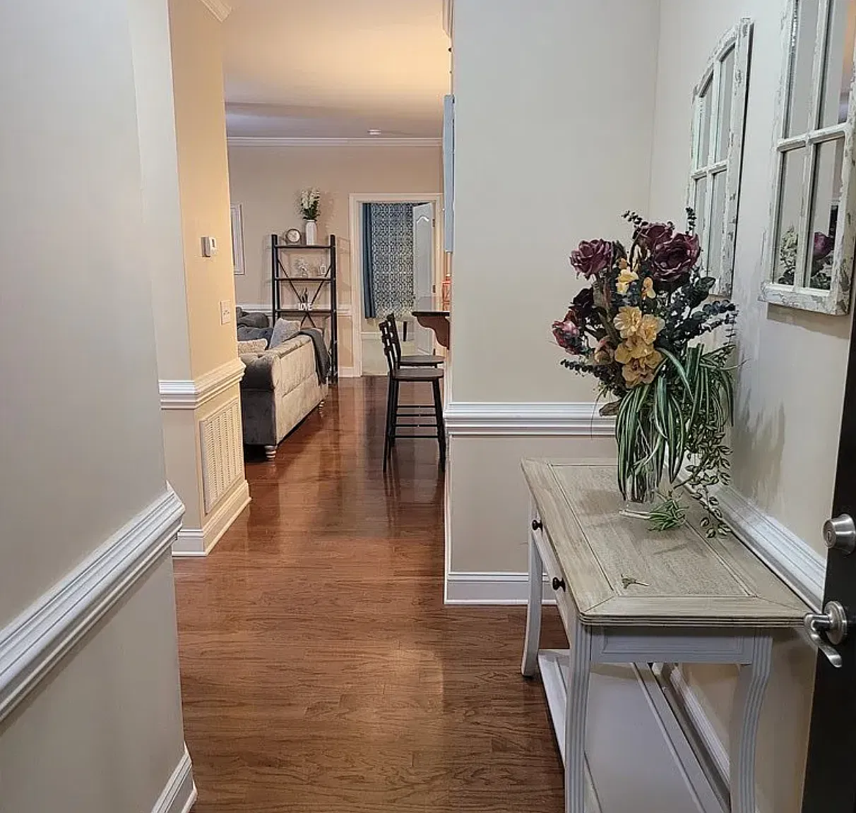 1922 Harcourt Circle - 101 — Photo 4