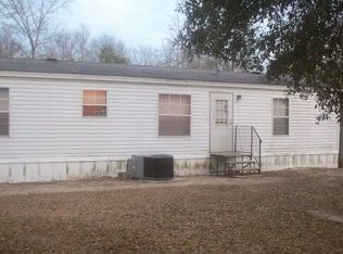 467 Laxton Rd, Jesup, GA 31545