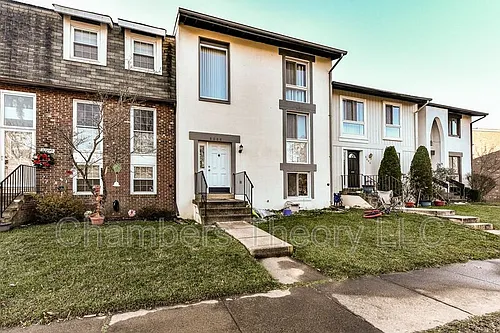 8088 Edinburgh Dr Photo 1