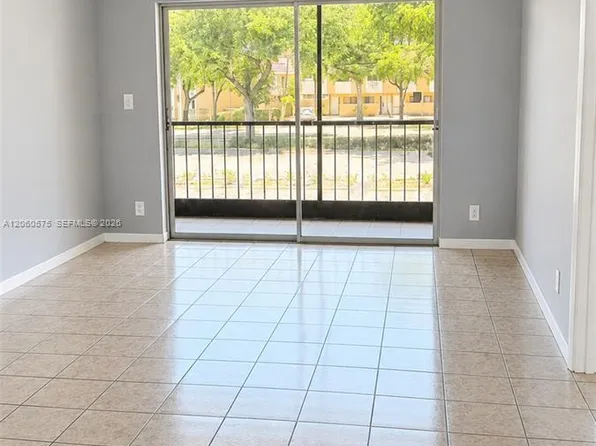 4168 NW 90th Ave APT 205, Coral Springs, FL 33065
