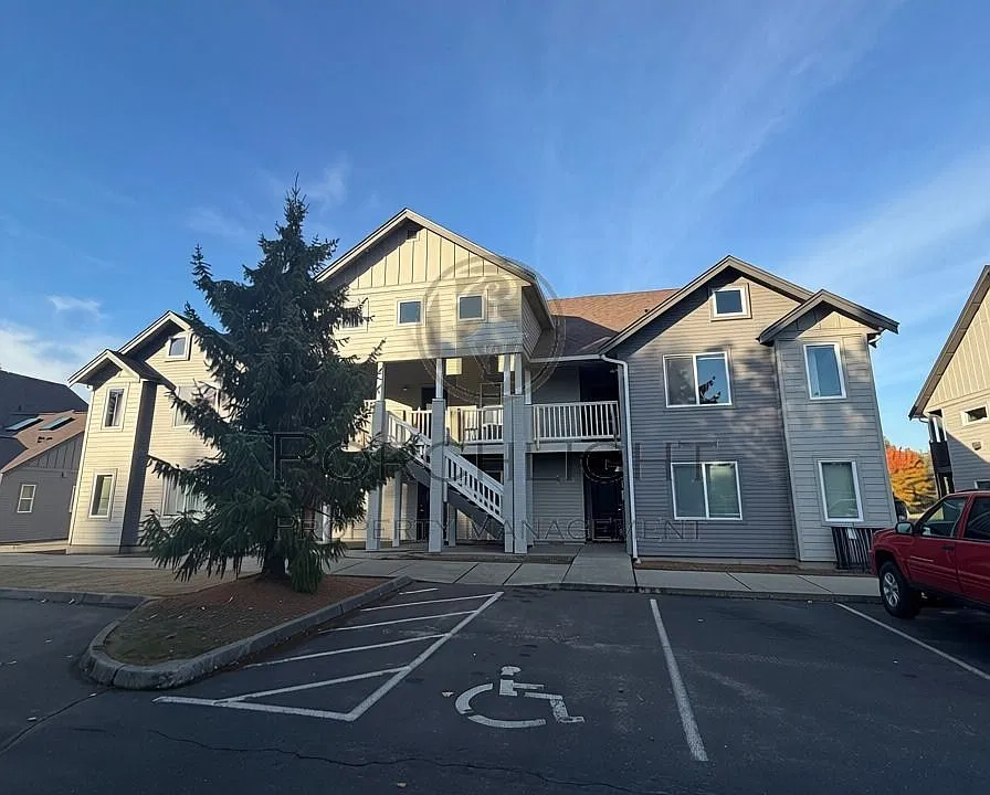 236 W Maberry Dr #1-203