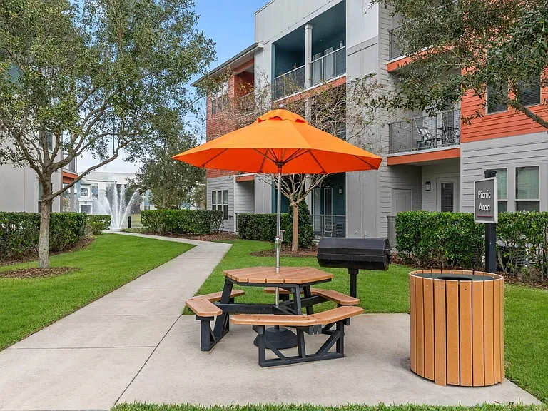 Crosstown Walk - Picnic Area