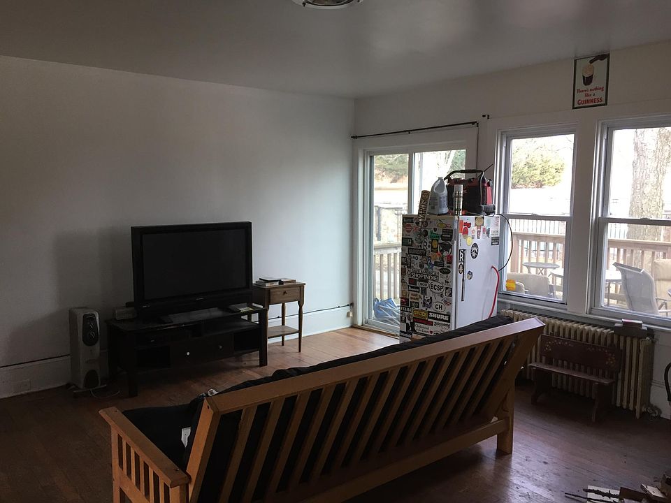 Den/Family room to deck through slider