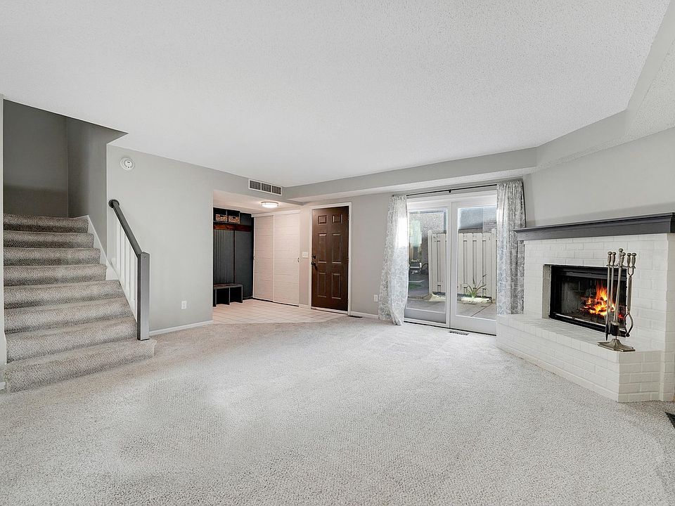 1st image of 18657 Clear View Ct