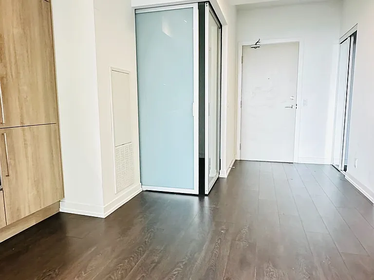 2020 S Bathurst St #1101 — Photo 23