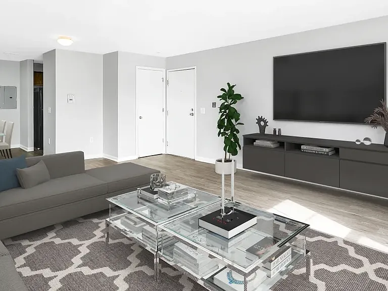 Hamlin Place Estates — Photo 1