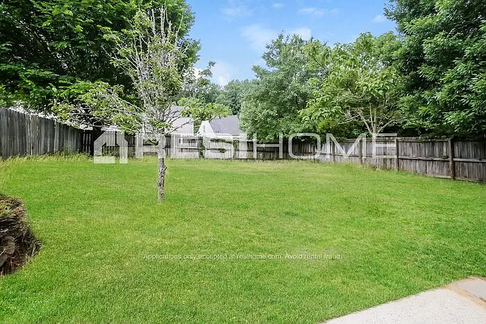 155 Silver Fox Trl — Photo 13