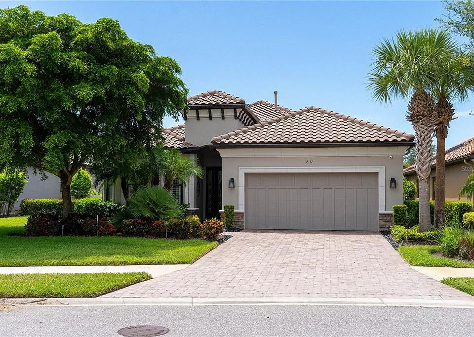 8137 Gabanna Dr