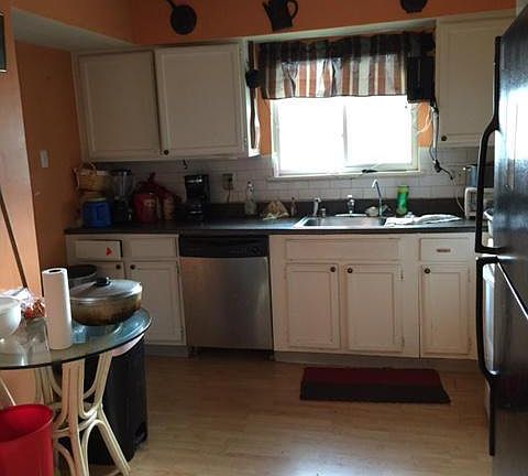 5th image of 14 Nina Ct #164