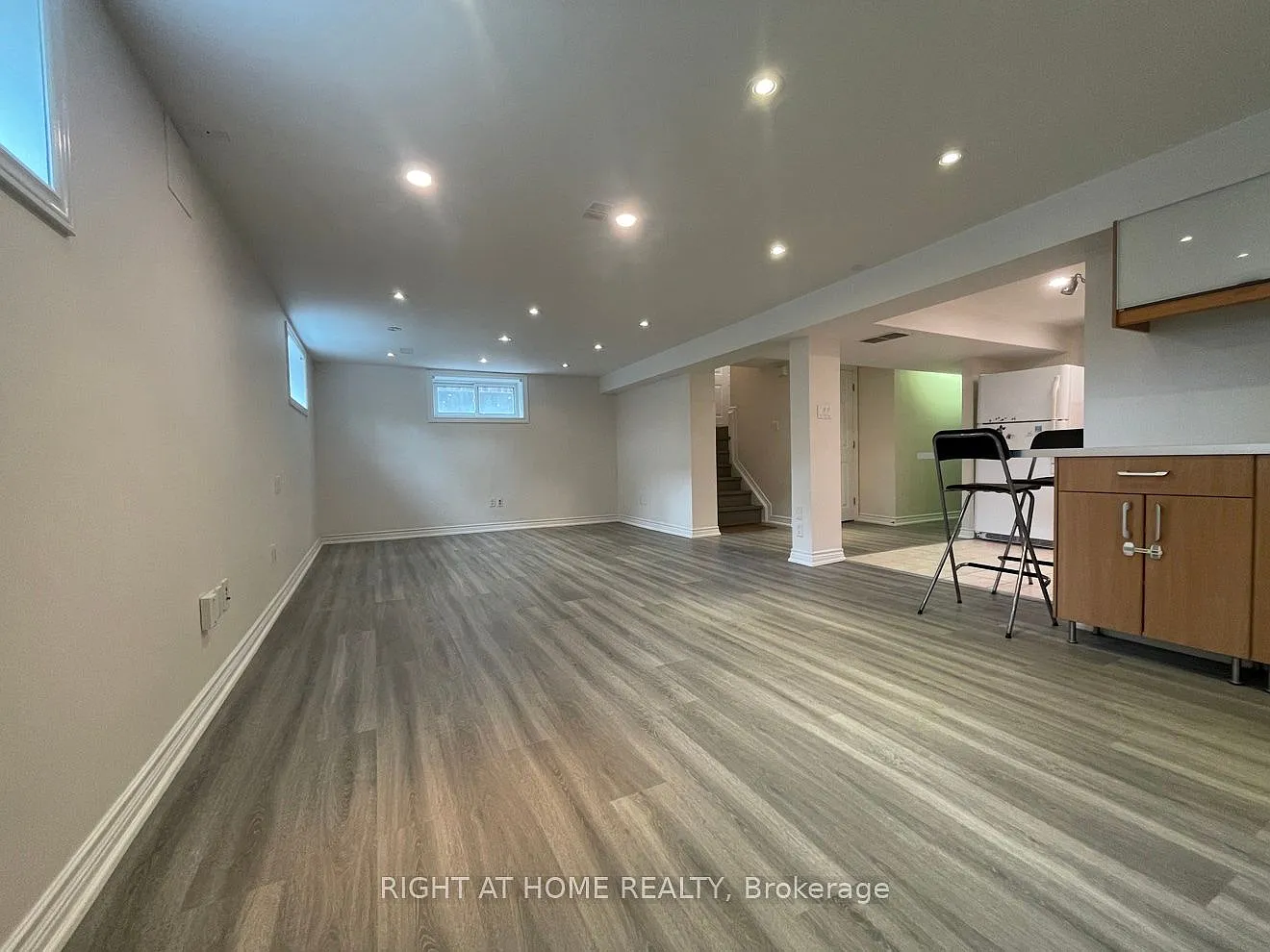 2 bed, $2,300 — Photo 2
