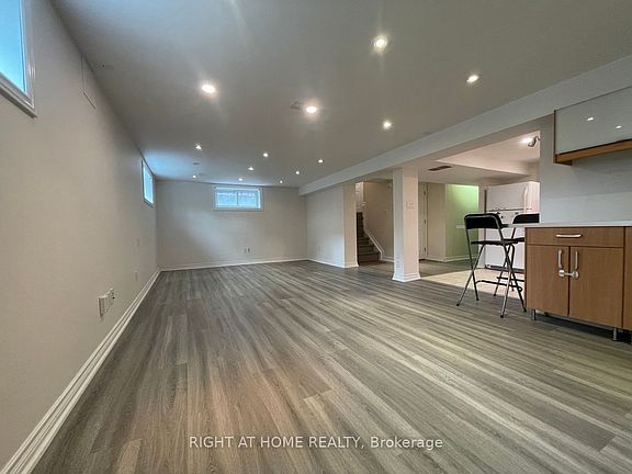 2nd image of 191 Princess Ave