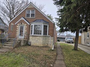 2427 Erie St, River Grove, IL 60171