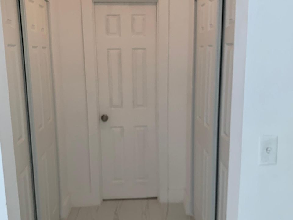 1st image of 13390 NE 7th Ave APT 308