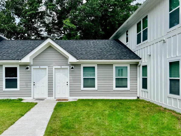 5739 Salvo St #B6, Hanahan, SC 29410