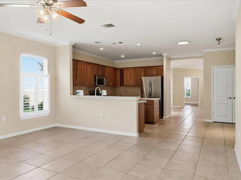 518 Deer Meadow Cir — Photo 15