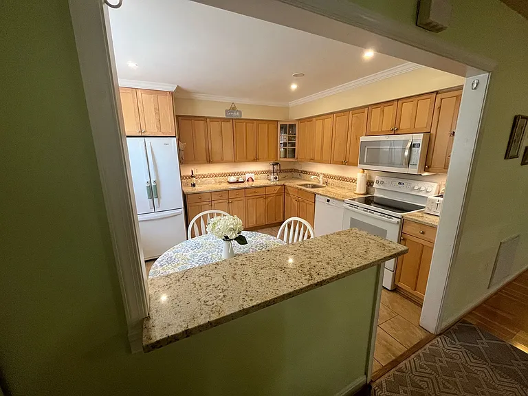 4520 Conwell Dr — Photo 10